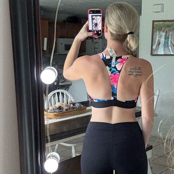 PINK Victoria's Secret Black Tropical Keyhole Gym To Swim Sports Bra - Picture 3 of 11